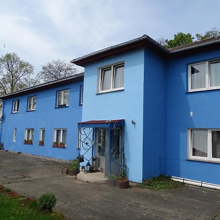Hotel Gasthof Blaues Haus Bastorf Exterior foto